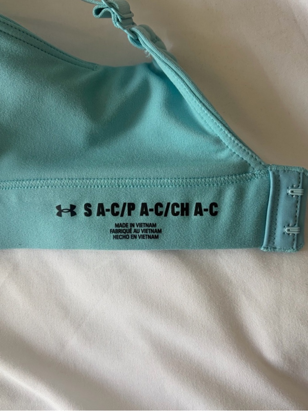 Under Armour Effortless High Impact Sports Bra NWT Size Small - Picture 3 of 5